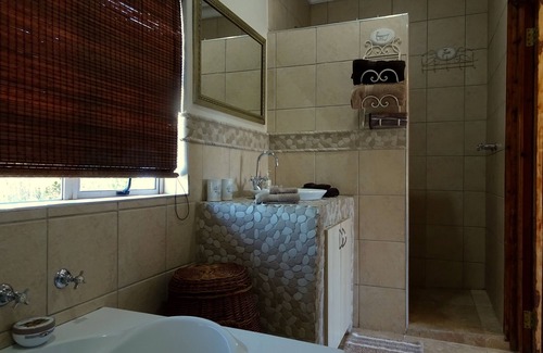 Durbanville Cama Y Desayuno | Habitación de huéspedes africana