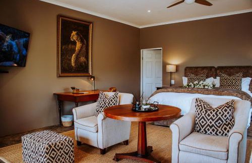 Grahamstown Cabina | African Safari Lodge
