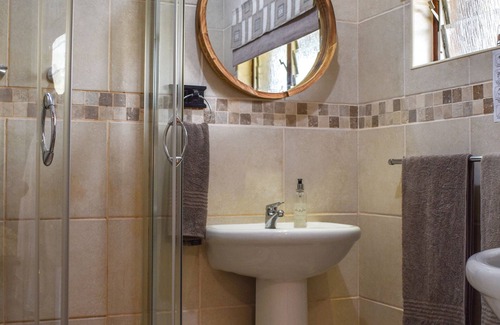 Elgin Cabina | African Spirit Game Lodge