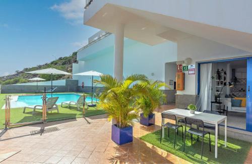 Puerto Rico Apartamento | African Sunrise by Villas Rivero