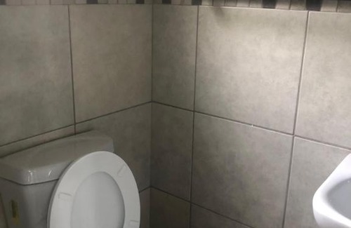 Kempton Park Casa | Africaren Budget Stay