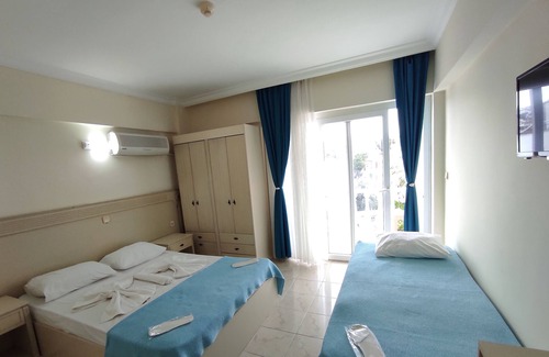 Kadnlar Denizi Mahallesi Hotel | Afrodit Beach Otel