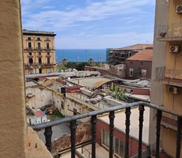 Catania City Centre Cama Y Desayuno | AG HOME ADRAGNA