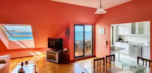 Malpica de Bergantinos Apartamento | AG Piso Dúplex A Terraciña de Malpica 1ª línea mar
