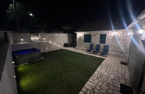 Zagvozd Casa | Aga