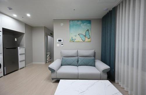 Bongmyeong-dong Apartamento | Again