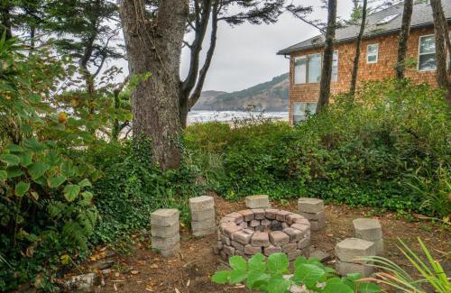 Newport Casa | Agate Beach Oceanfront Lodge