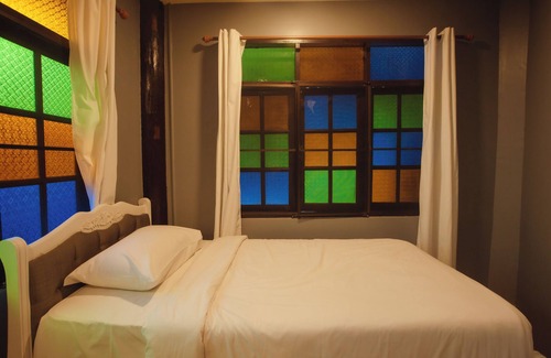 Wua Lai Cama Y Desayuno | Agga CNX Hostel