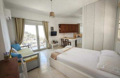 Ioulida Apartamento | Aggelos & Melina studios - Enjoy sunset from Melina
