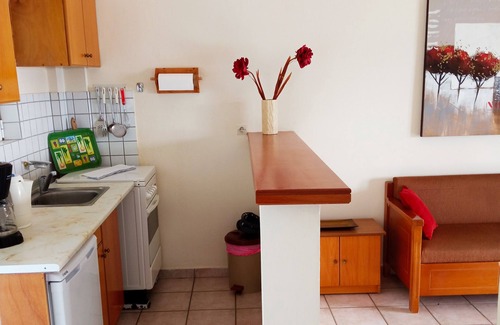 Agios Georgios Pagon Apartamento | Agios Georgios - 2 Beds - Sleeps 5 - Free Parking