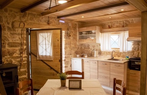 Corinth Cabaña | Agios Ioannis Stone Cottage & Private Pool​