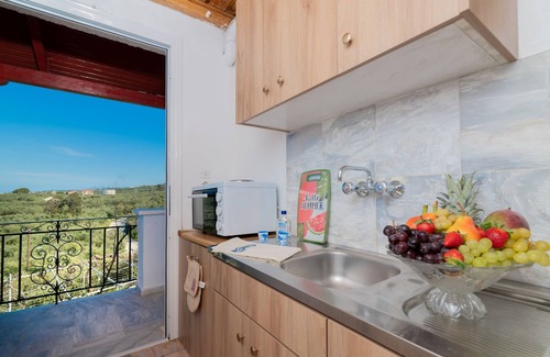 Alikanas Apartamento | Agnadi Sea View Apartments