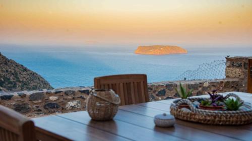Nisyros Apartamento | Agnanti Mountain & Sea Hideaway
