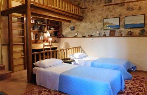 Lilaia Casa | Agoriani Art Suite - 4 seasons' natural living