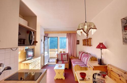 Les Bruyeres Apartamento | Agréable 2P cabine, 6 pers, 35m², sud-ouest, Wi-Fi, au pied des pistes - Les Menuires - FR-1-178-169