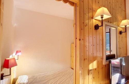 Les Bruyeres Apartamento | Agréable 2P cabine, 6 pers, 35m², sud-ouest, Wi-Fi, au pied des pistes - Les Menuires - FR-1-178-169