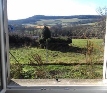 Villy-en-Auxois Casa | Agréable chambre meublée, vue sur la vallée de l'Auxois