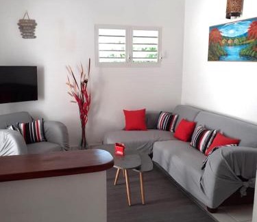 Anse des Rochers Casa | Agréable maison 3 pièces tout confort pour 4 personnes - Vue sur jardin