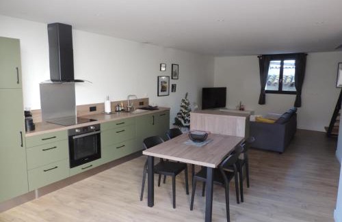 Lespignan Apartamento | Agréable maison de village avec garage & terrasse
