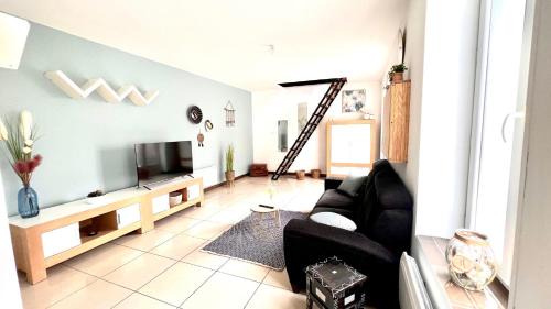 Wattrelos Casa | Agréable maison de ville cosy de 122m² + extérieur