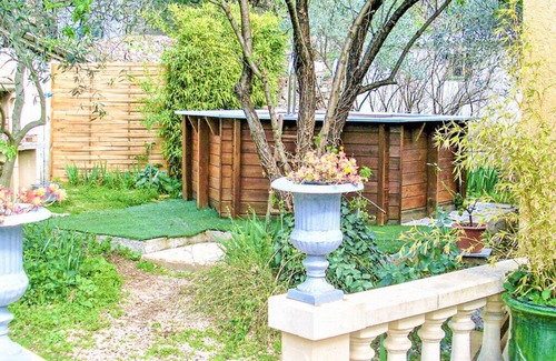 Les 3 Ponts Casa | Agréable Pavillon sur les Hauteurs de Nimes au Milieu des Oliviers
