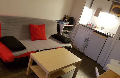 Merignac Apartamento | Agréable Studio Lumineux Bordeaux Proche Toutes Commodités Tram A à Pied