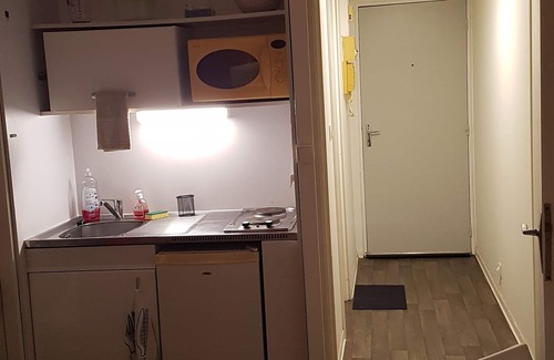 Merignac Apartamento | Agréable Studio Lumineux Bordeaux Proche Toutes Commodités Tram A à Pied