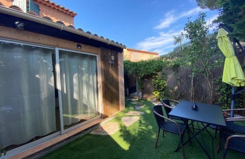 Gassin Apartamento | Agréable studio proche StTropez Piscine et Tennis
