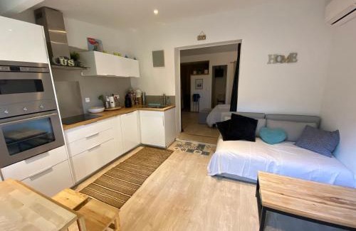 Gassin Apartamento | Agréable studio proche StTropez Piscine et Tennis