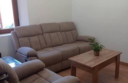 Espejon Casa | Agradable casa antigua reformada con patio