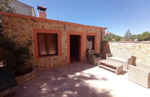 Espejon Casa | Agradable casa antigua reformada con patio