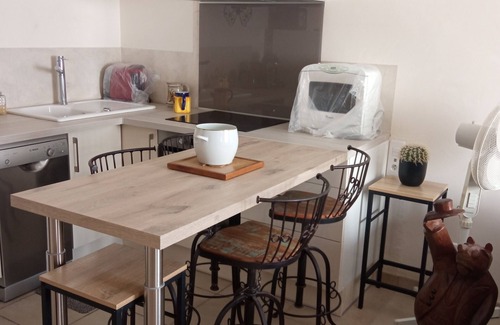 Roaix Casa | Agreable Maison DE Village Tout Confort