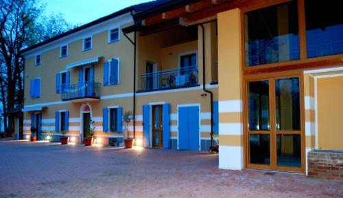 Ozzano Monferrato Cama Y Desayuno | AGRICOLA GODINO B&B