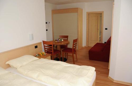 Martignano Cama Y Desayuno | Agritur alla Veduta
