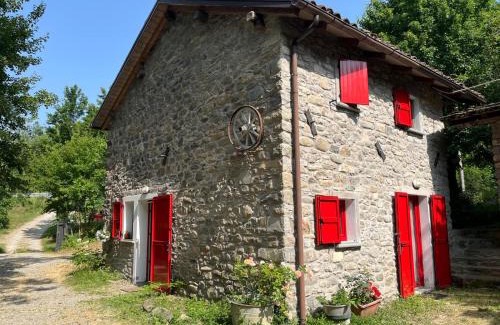 Montefiorino Casa | Agriturismo antico mulino sul Dolo - La vecchia casa in sasso