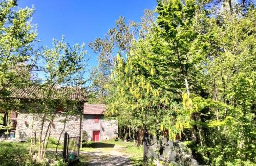 Montefiorino Casa | Agriturismo antico mulino sul Dolo - La vecchia casa in sasso