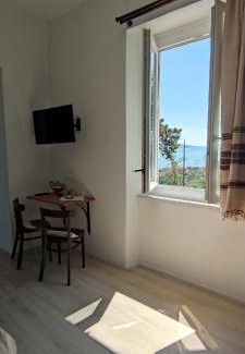 La Spezia Casa | Agriturismo Belvedere 9