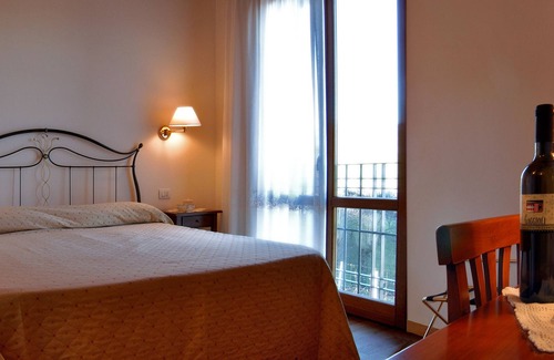Zola Predosa Otro | Agriturismo Borgo delle Vigne