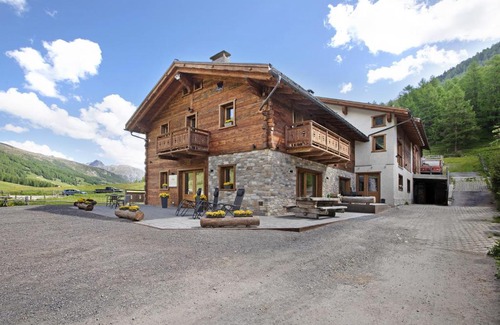 Livigno Apartamento | Agriturismo Bosco d'oro 1