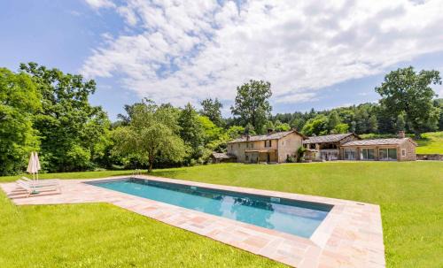 Bagnolo Piemonte Casa | Agriturismo Famiglia al Castello Di Bagnolo