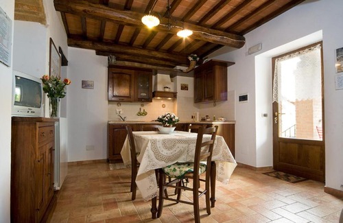 Volterra Apartamento | Agriturismo Fontesettimena APPARTAMENTO RONDINE- APPARTAMENTO CAPRIOLO