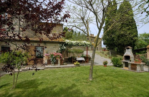 Volterra Apartamento | Agriturismo Fontesettimena APPARTAMENTO RONDINE- APPARTAMENTO CAPRIOLO
