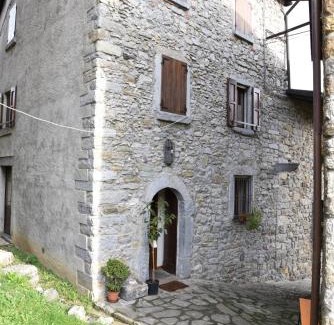 San Giovanni Bianco Casa | Agriturismo Grabbia