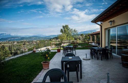 Calmasino Casa | Agriturismo il Grappolo