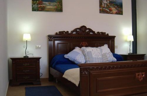 Senna Comasco Casa | Agriturismo Jesson Rosamund