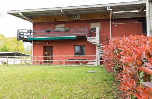 Senna Comasco Casa | Agriturismo Jesson Rosamund