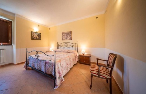 Bolsena Otro | Agriturismo L'Elce: Apartment with Terrace