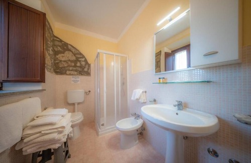Bolsena Otro | Agriturismo L'Elce: Apartment with Terrace