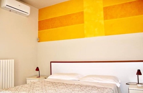 Castelnuovo Calcea Otro | Agriturismo La Mussia Salvia 2 Double Rooms Swimming pool Car Charger .