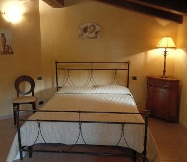 Gerace Casa | Agriturismo La Valle Incantata Gerace -